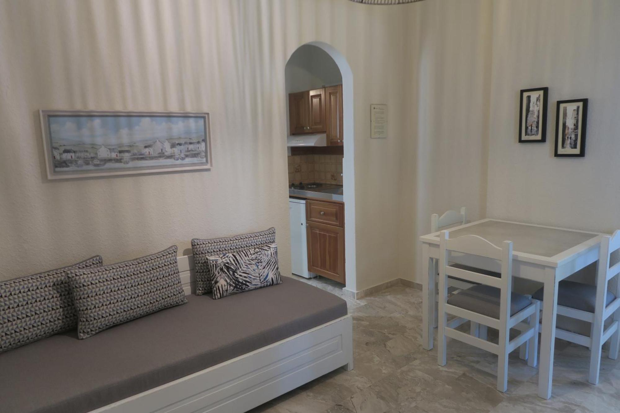 Maria Suites Platanés Oda fotoğraf