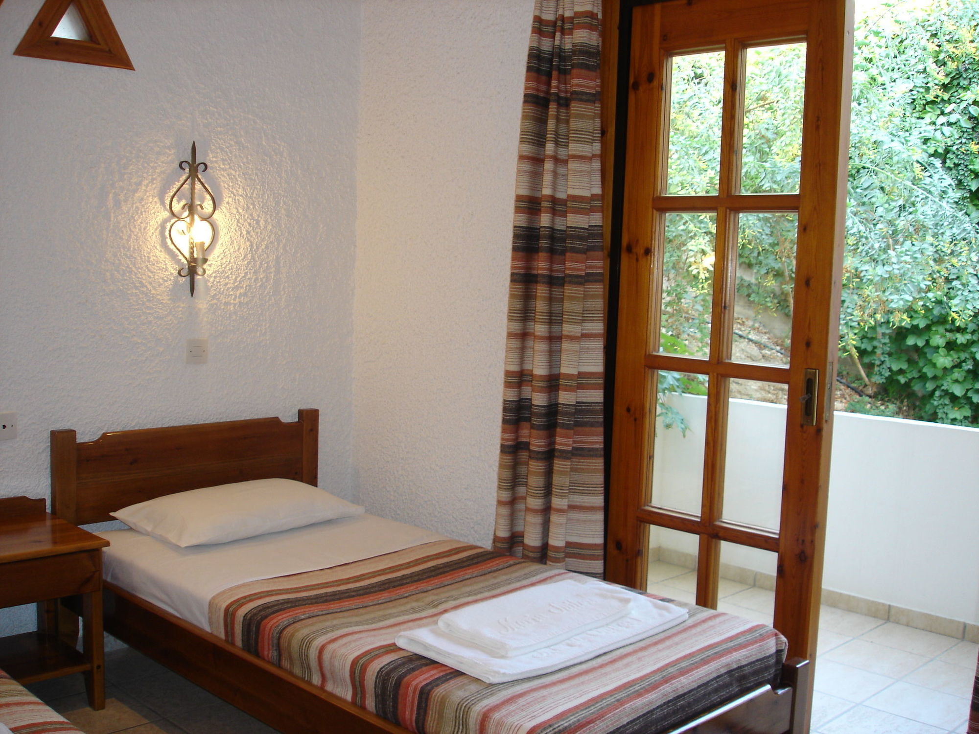 Maria Suites Platanés Dış mekan fotoğraf