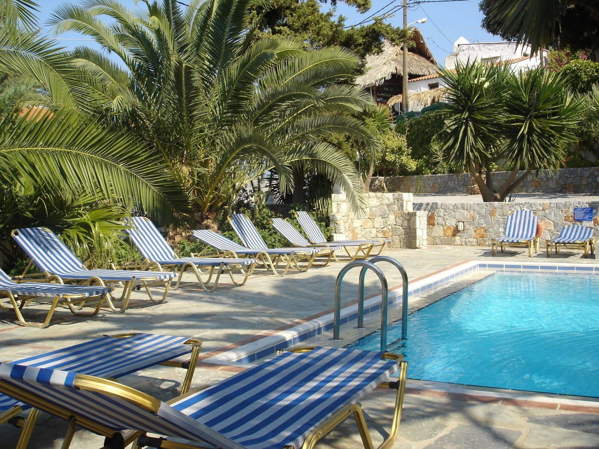 Maria Suites Platanés Dış mekan fotoğraf