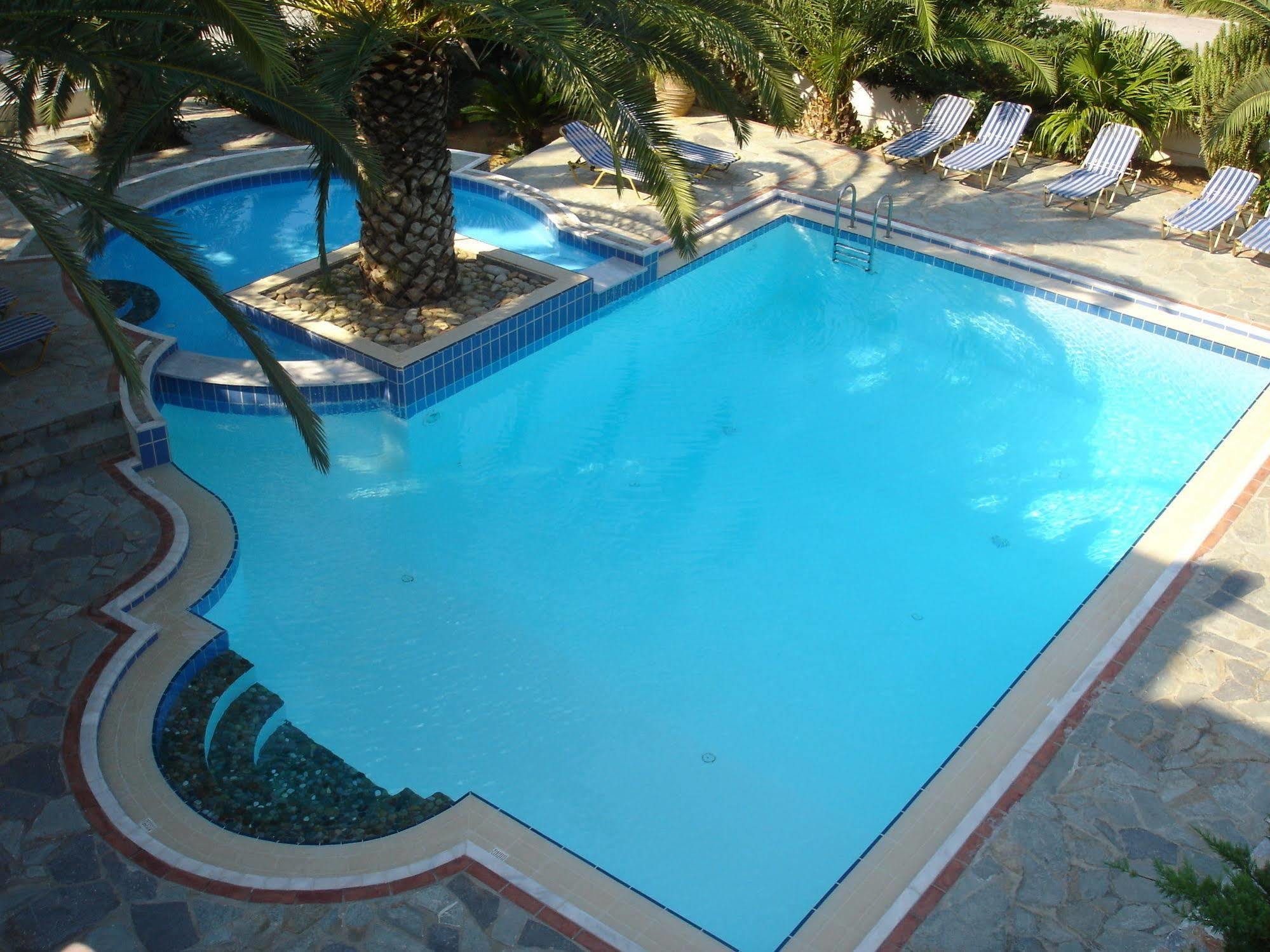 Maria Suites Platanés Dış mekan fotoğraf