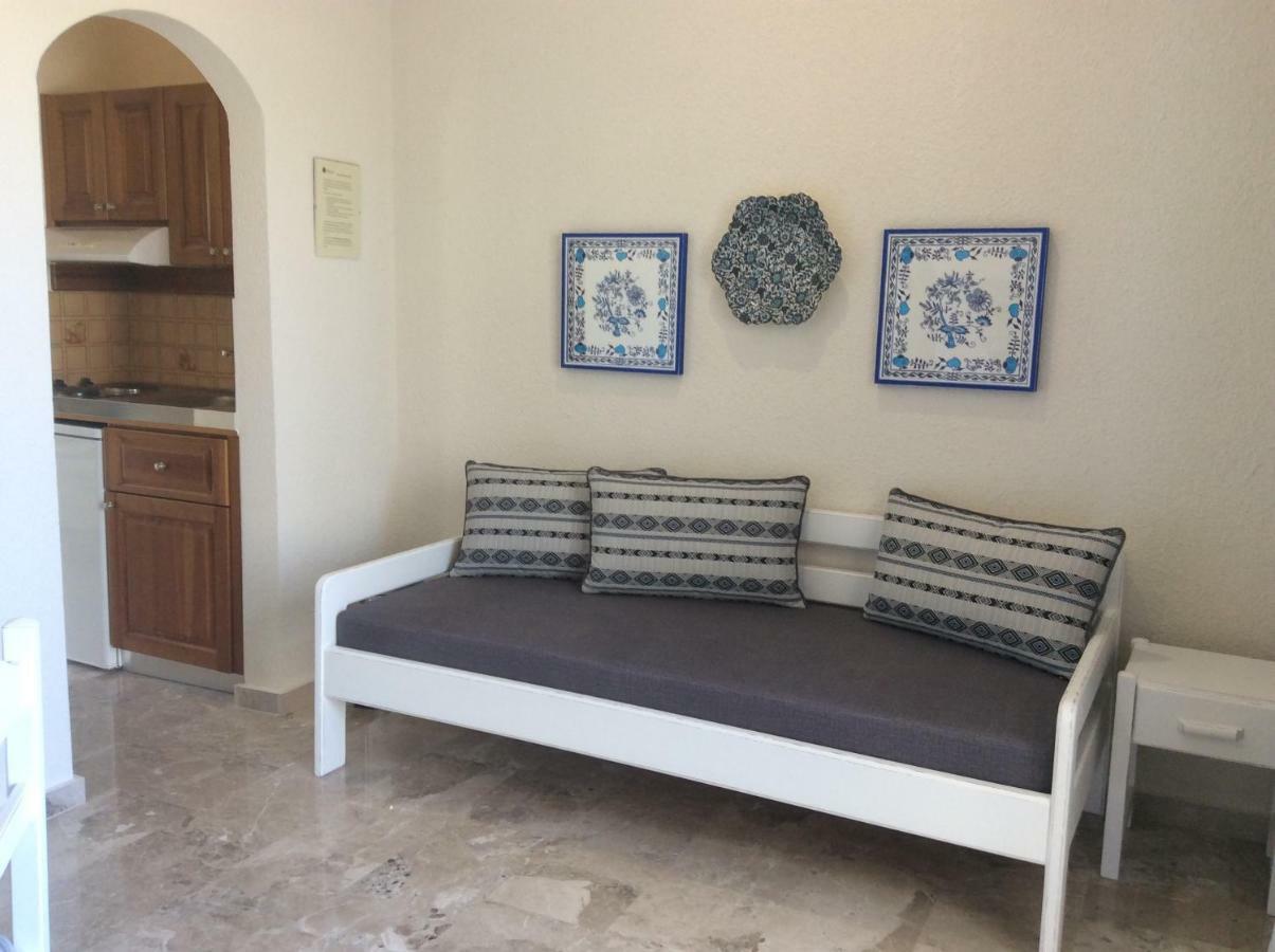 Maria Suites Platanés Dış mekan fotoğraf