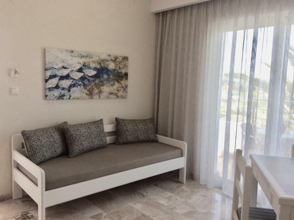 Maria Suites Platanés Dış mekan fotoğraf