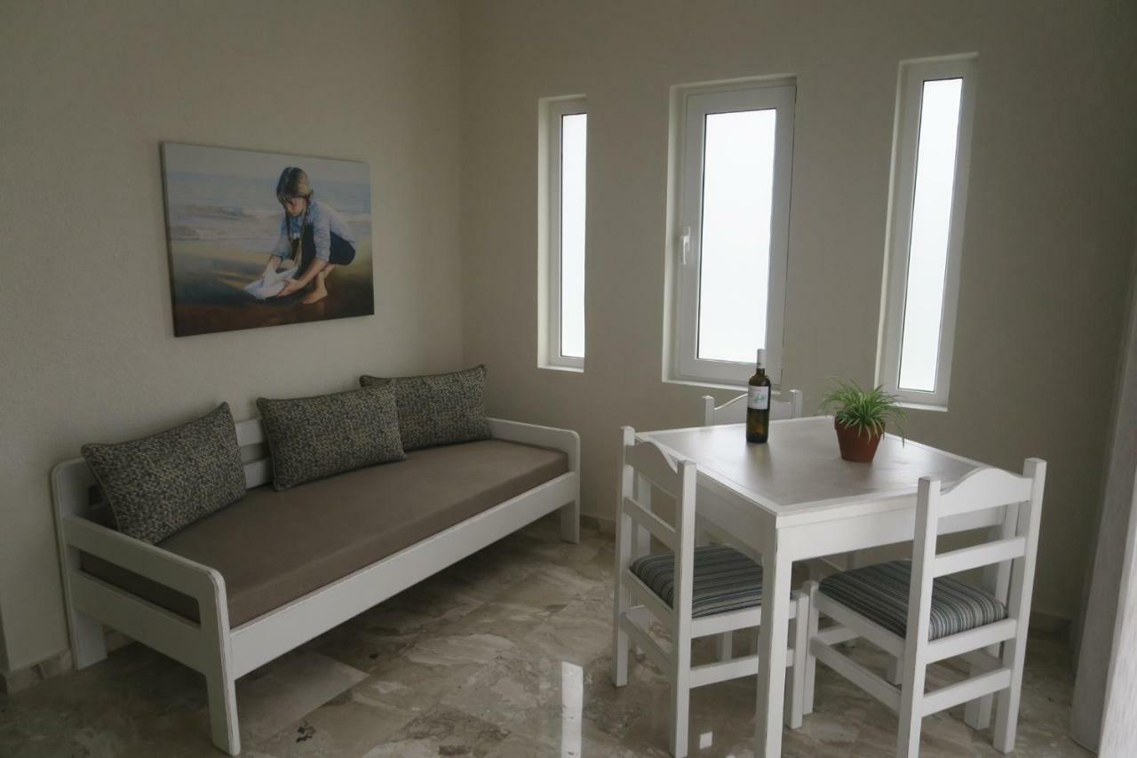 Maria Suites Platanés Dış mekan fotoğraf